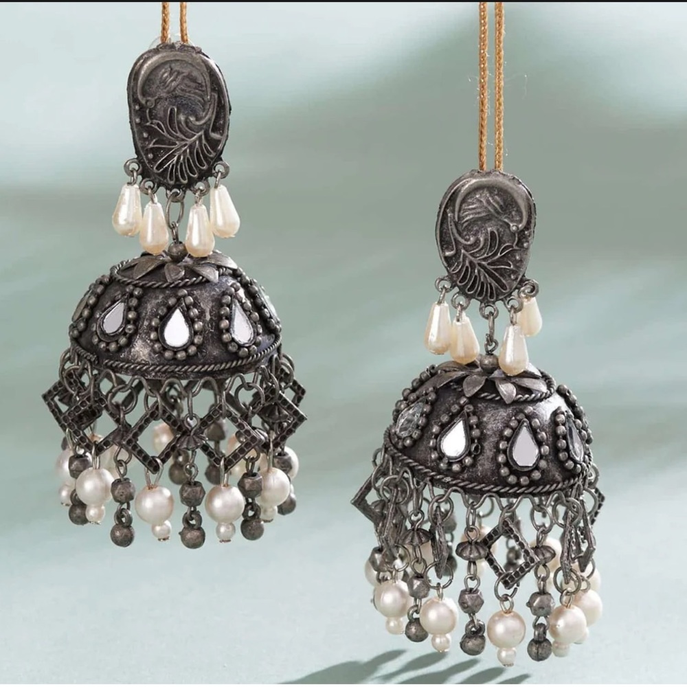 Oxidized juhmka earrings